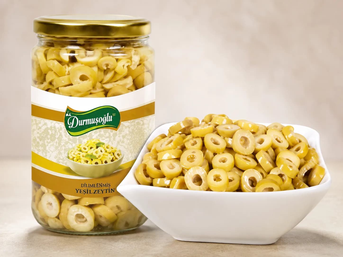 720 cc cam kavanozda dilimli yeşil zeytin